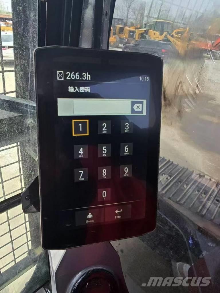 CAT 320 Lánctalpas kotrók