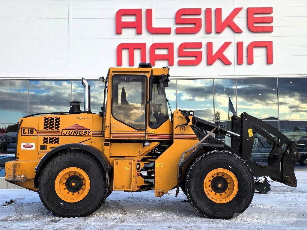 Ljungby L 15 Gumikerekes homlokrakodók