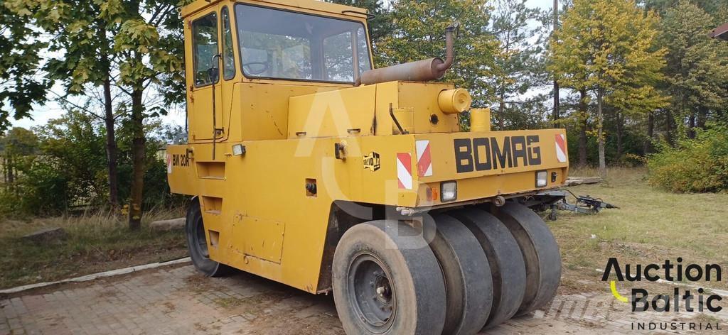 Bomag BW 20 R Pneumatikus kerekes hengerek