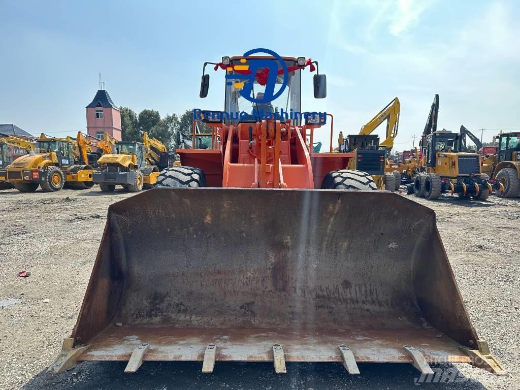 Doosan DL505 Gumikerekes homlokrakodók