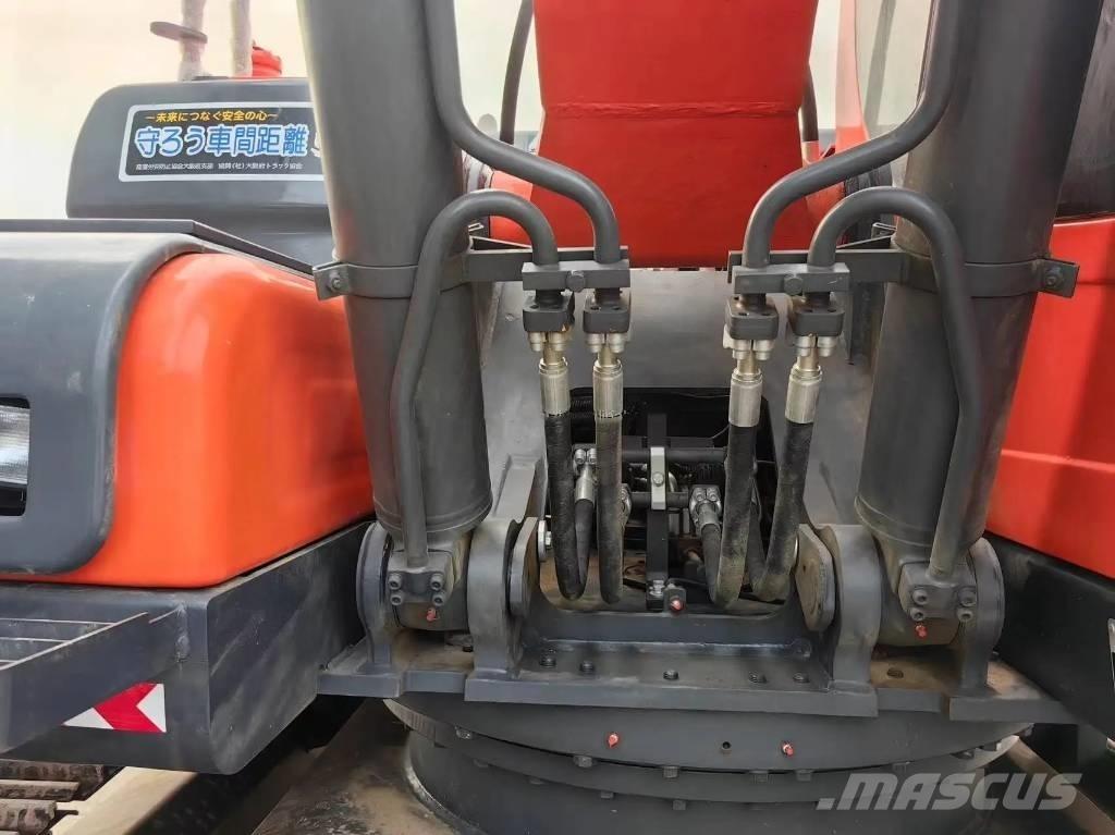 Doosan DX225LC-9C Lánctalpas kotrók