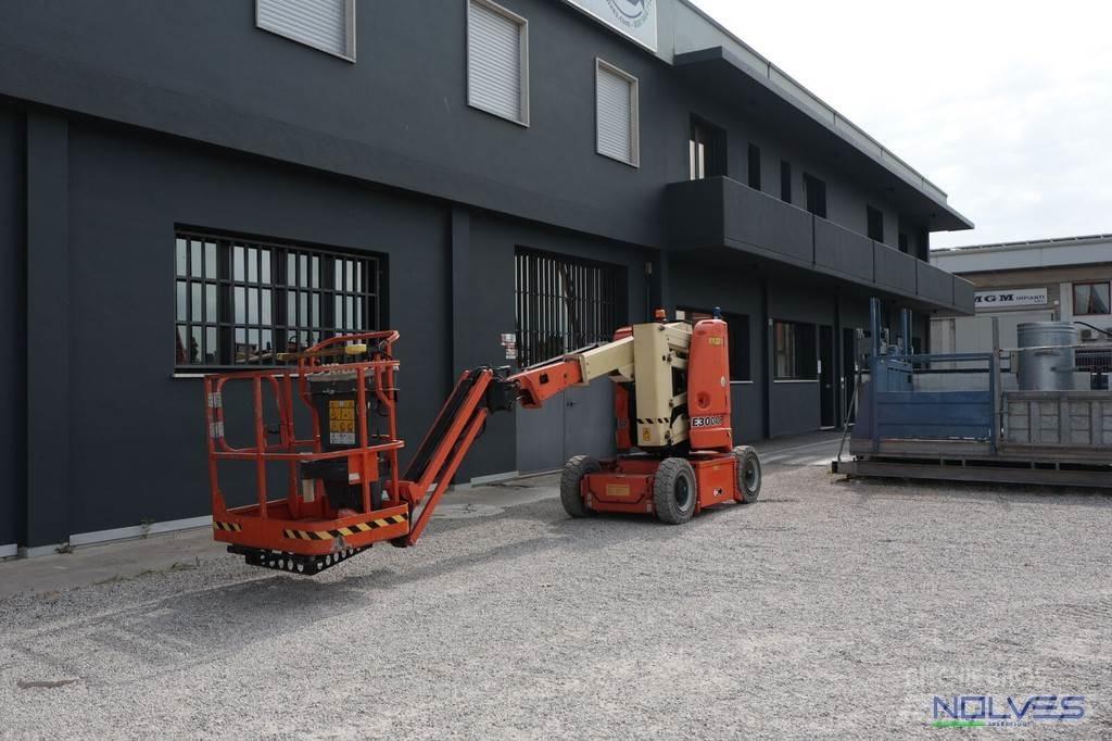 JLG E300AJP Karos emelők