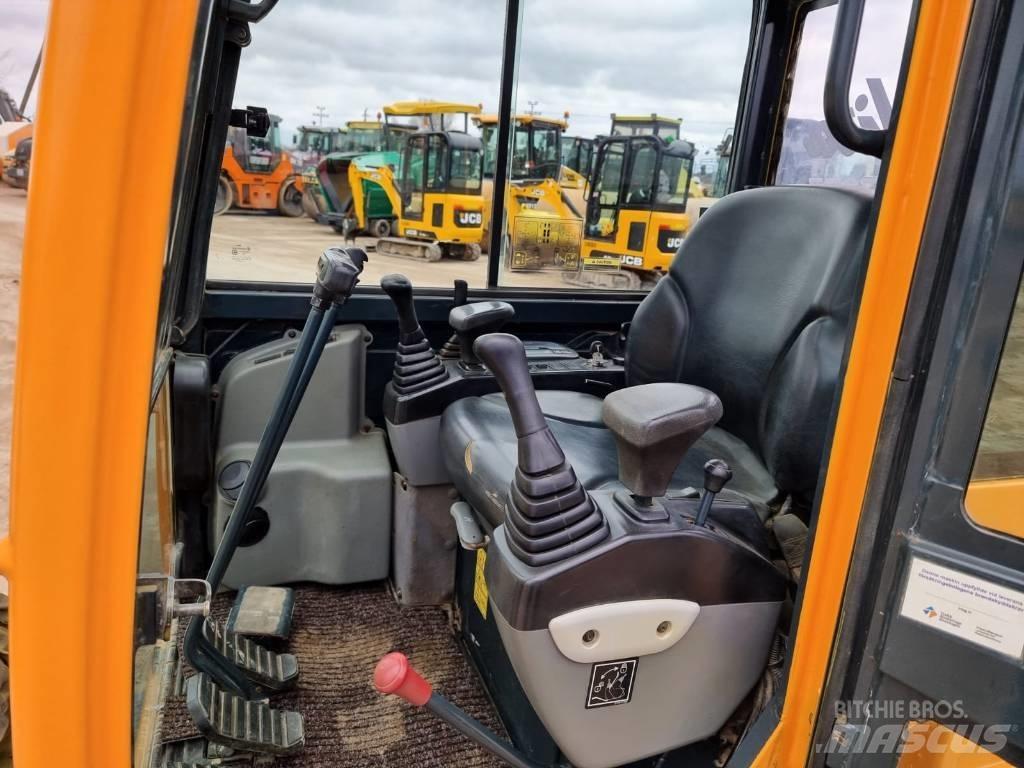 Hyundai R16-9 Mini kotrók < 7t