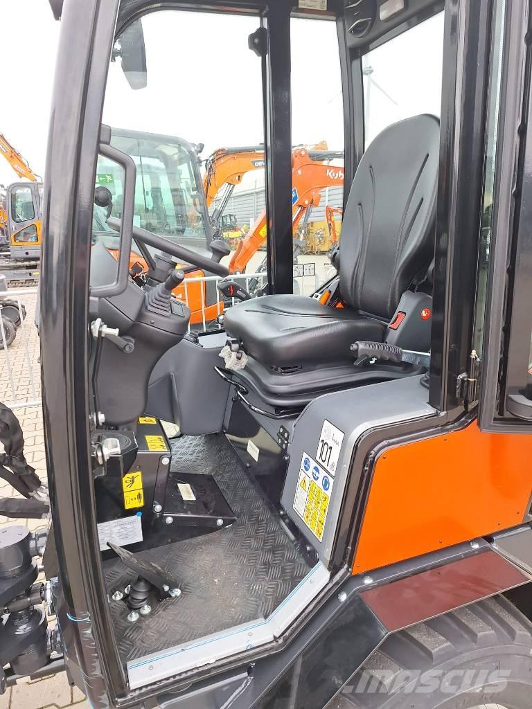 Kubota RT 260-2 Gumikerekes homlokrakodók