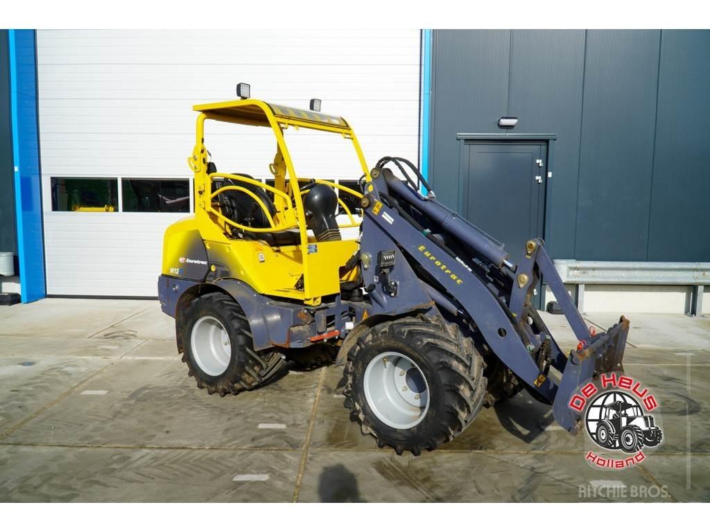 Eurotrac W12F-XL Gumikerekes homlokrakodók