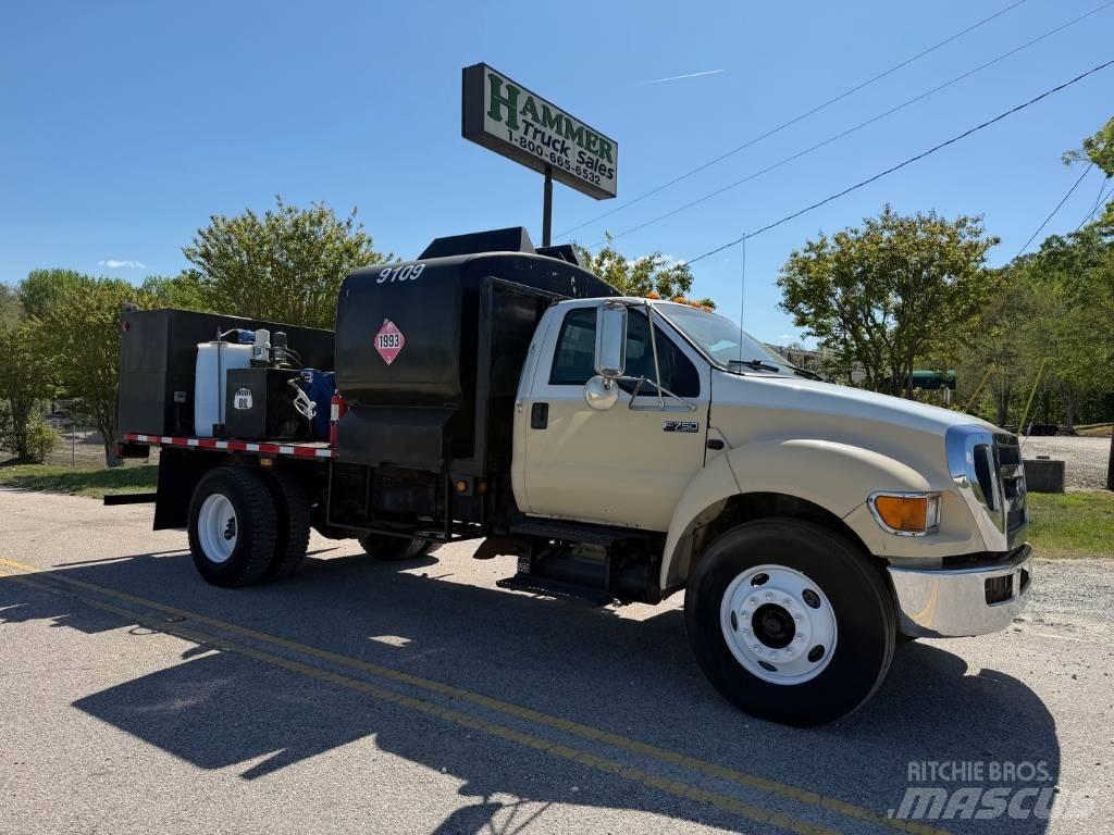 Ford F 750 XLT Közúti karbantartó haszongépek