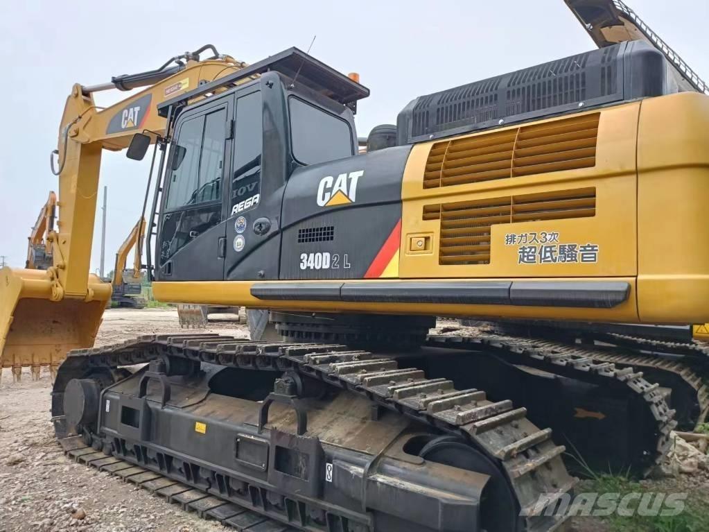 CAT 340 D L Lánctalpas kotrók