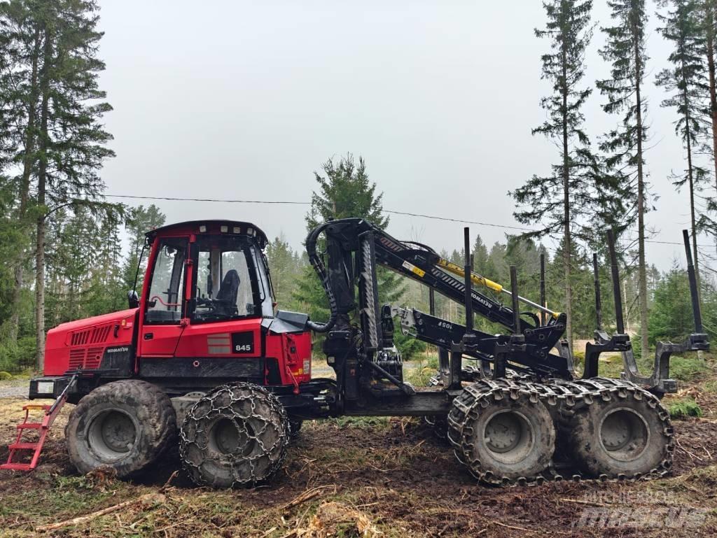 Komatsu 845 Kihordók