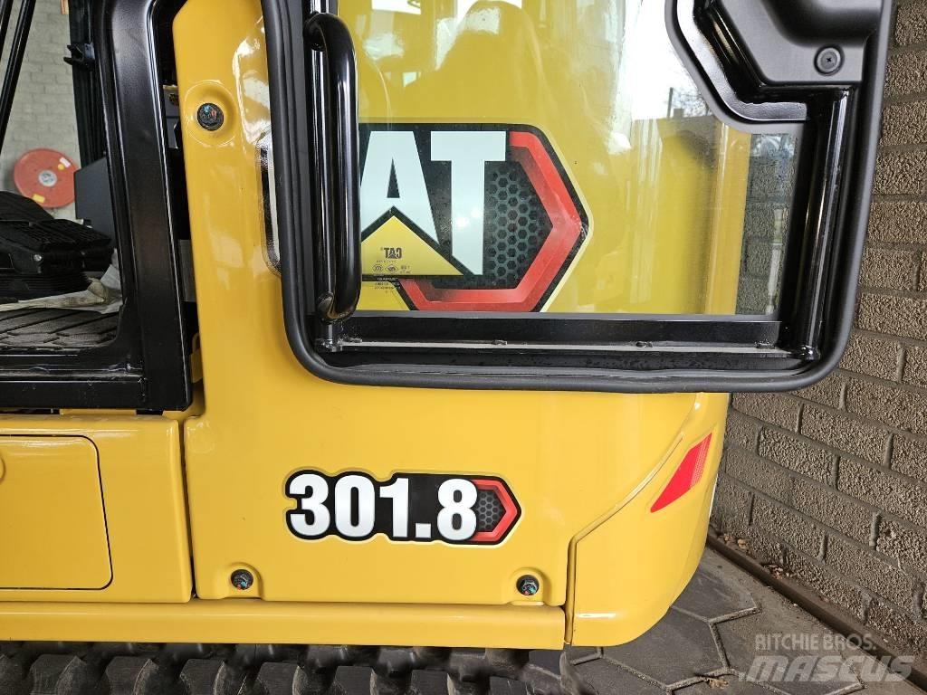 CAT 301.8 Mini kotrók < 7t