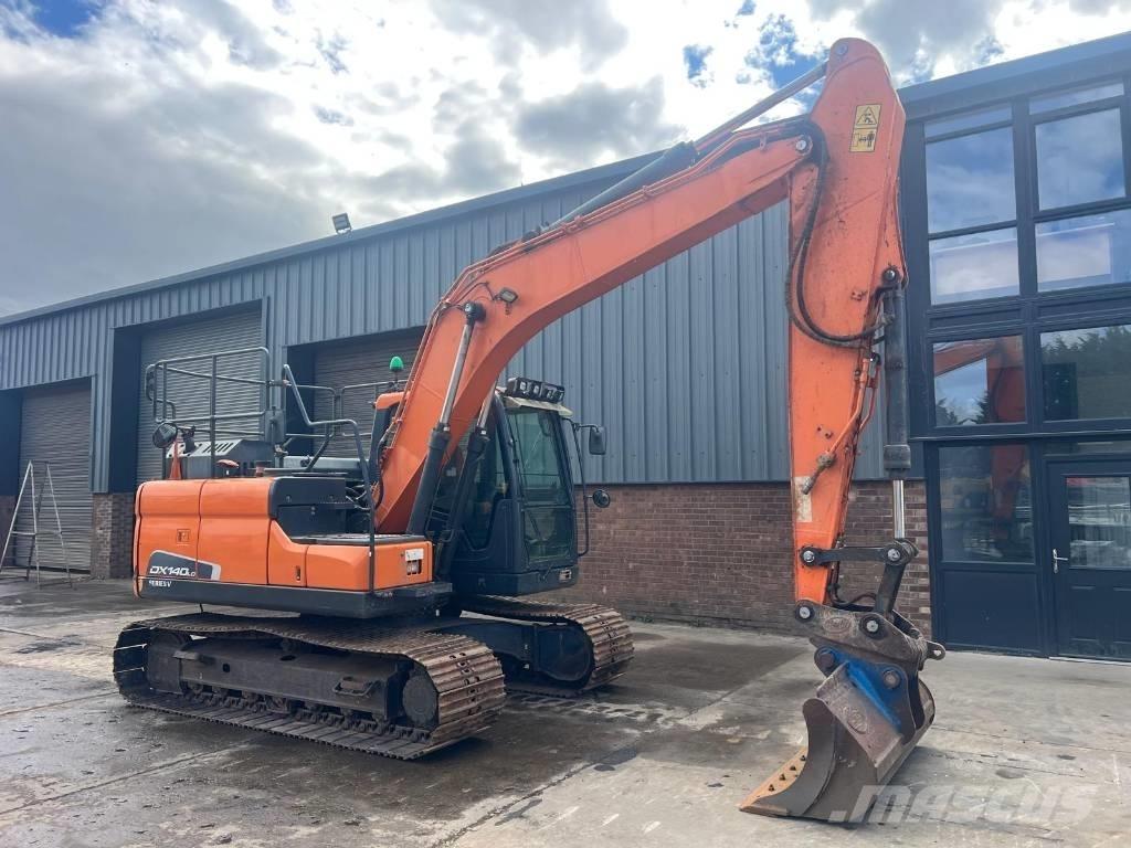 Doosan DX 140 LC Lánctalpas kotrók