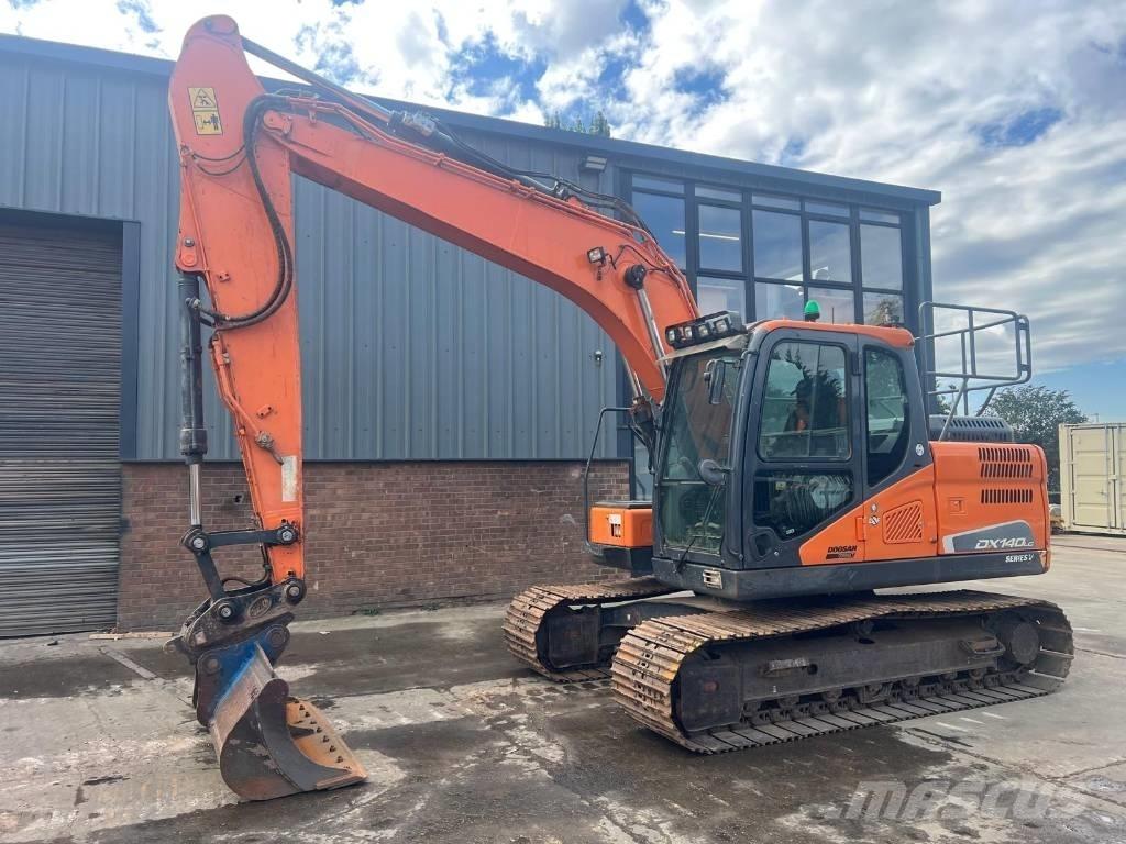 Doosan DX 140 LC Lánctalpas kotrók