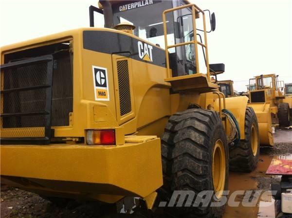 CAT 966 G Gumikerekes homlokrakodók