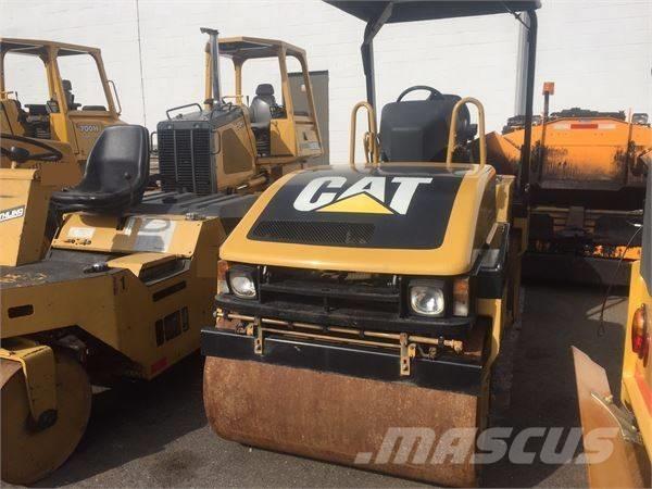 CAT CB 334 D Ikerdobos hengerek