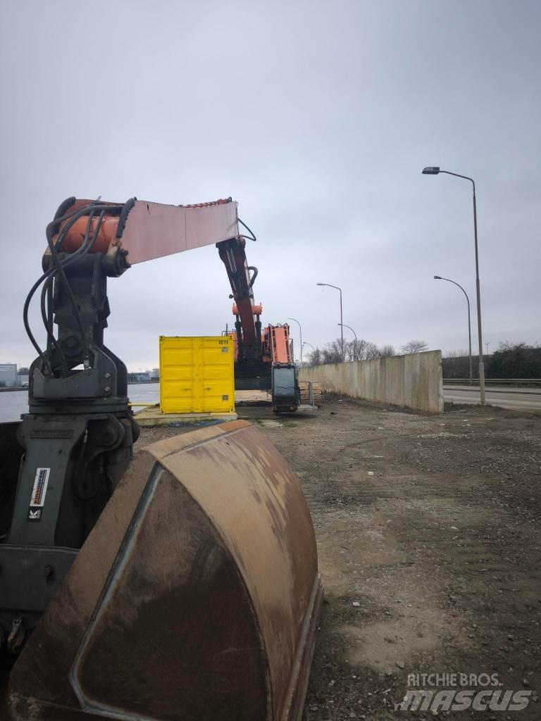 Hitachi ZX 800 Lánctalpas kotrók