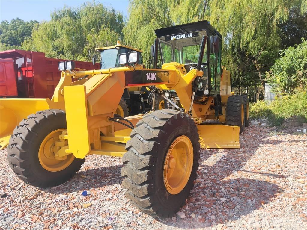CAT 140 K Gréderek