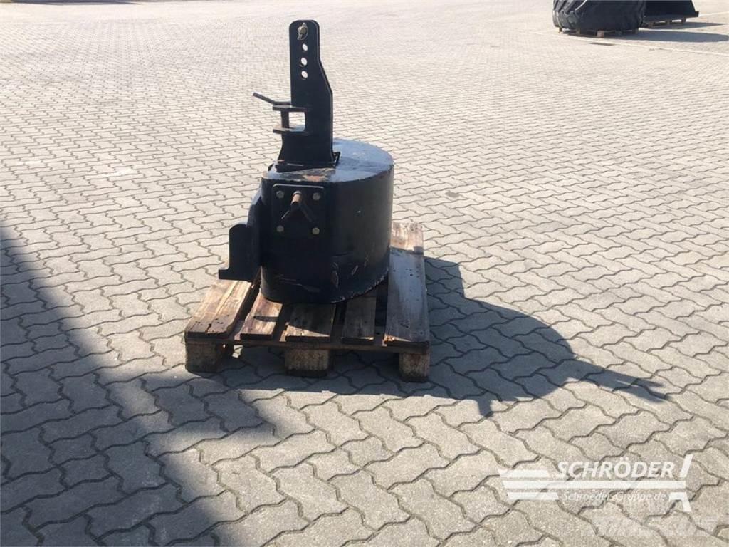  900KG GUSSGEWICHT Egyéb traktor tartozékok