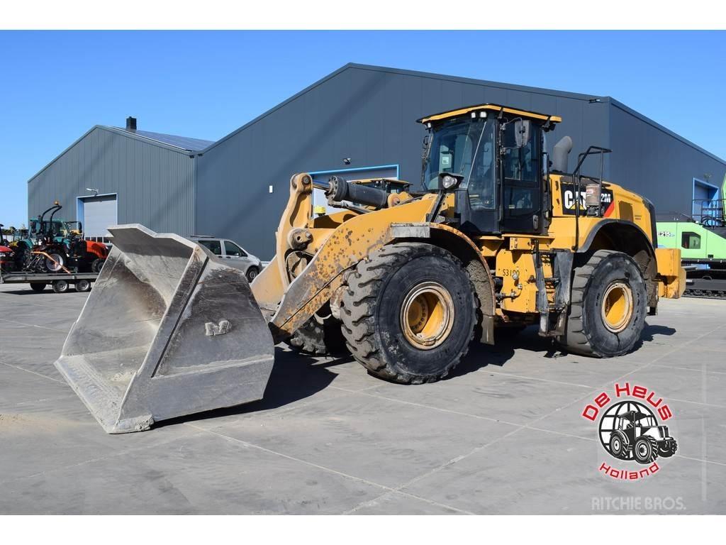 CAT 972M XE Gumikerekes homlokrakodók