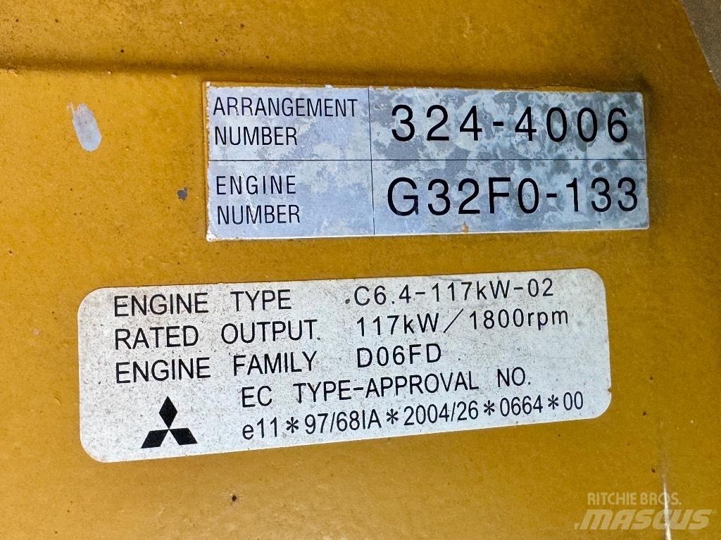 CAT 323 D LN Lánctalpas kotrók