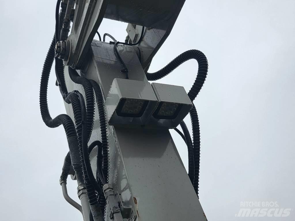 Takeuchi TB 2150 Lánctalpas kotrók