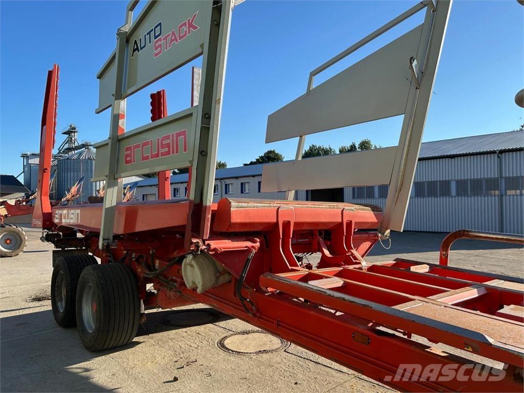 Arcusin FS 54.63 Bálaszállító pótkocsi