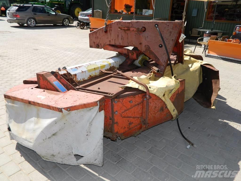 Kuhn 700F Kaszák