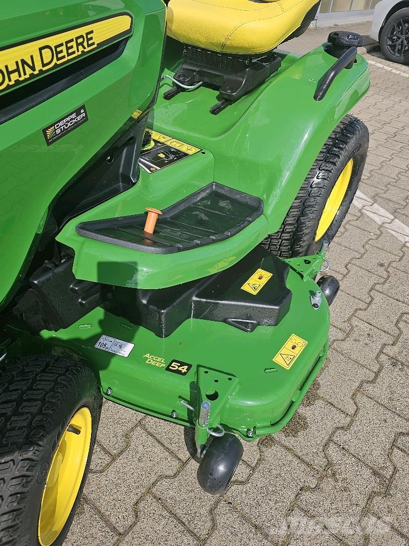 John Deere X590 Kaszák
