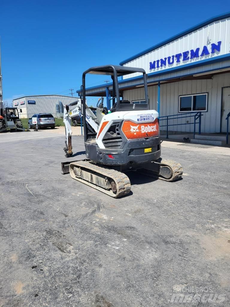 Bobcat E35 Mini kotrók < 7t