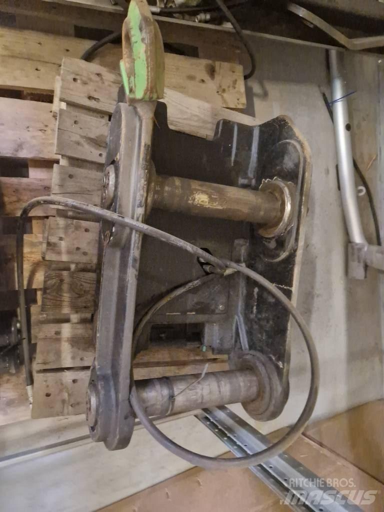 Steelwrist s60 fæste Gémek és dipperek