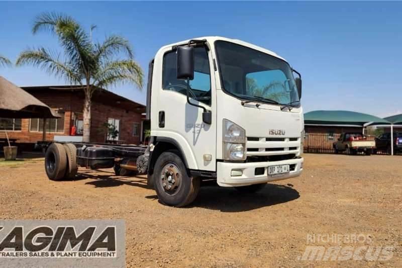 Isuzu NPR400 AMT Egyéb