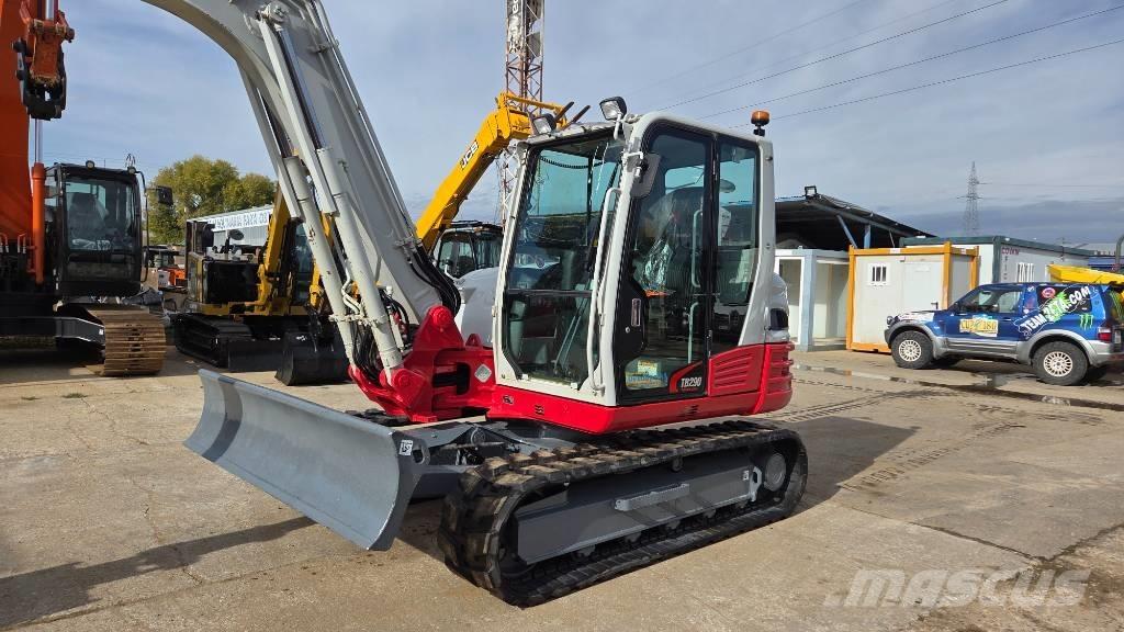 Takeuchi TB 290 Közepes (midi) kotrók 7 t - 12 t