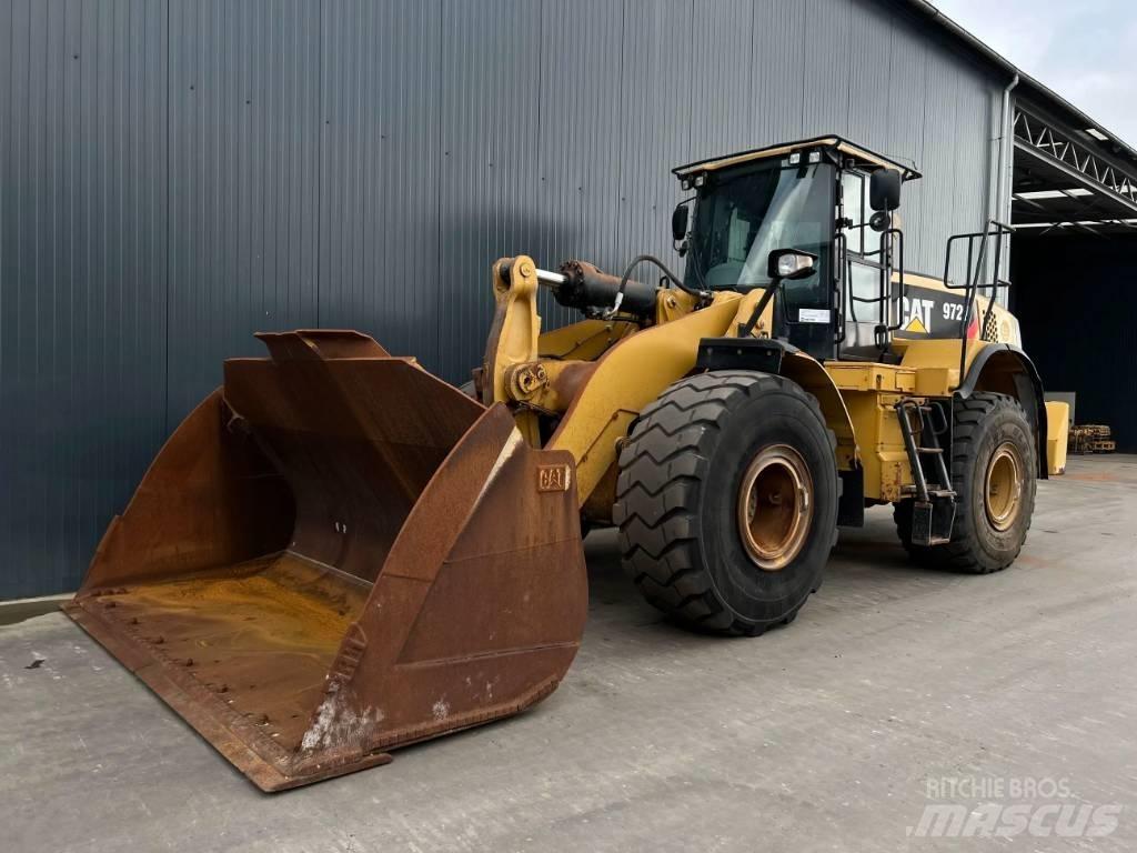 CAT 972K Gumikerekes homlokrakodók