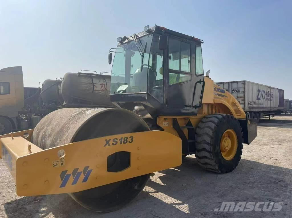 XCMG XS 183 Egydobos hengerek