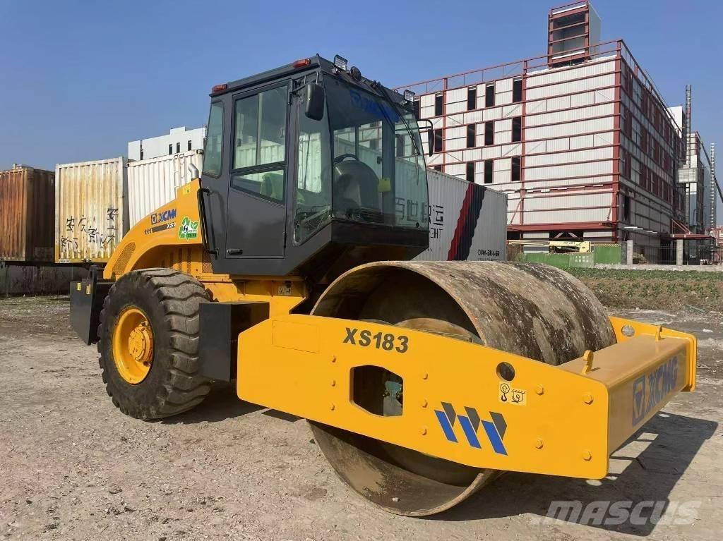 XCMG XS 183 Egydobos hengerek