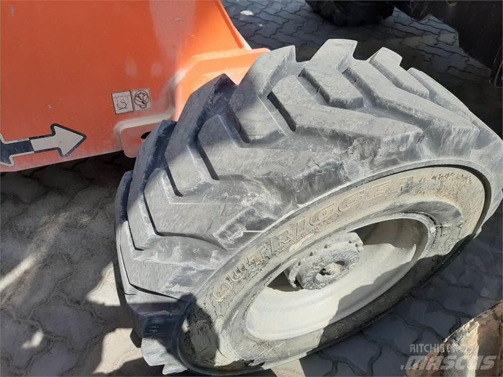 JLG 460SJ Teleszkópos emelők