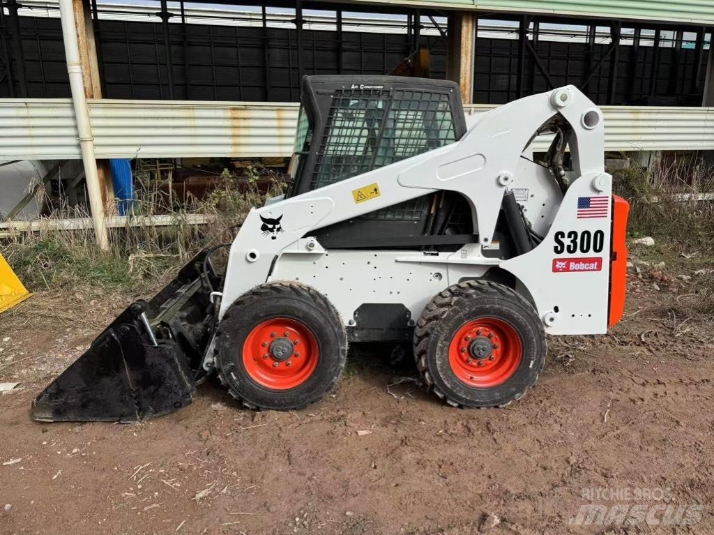 Bobcat S 300 Kompaktrakodók