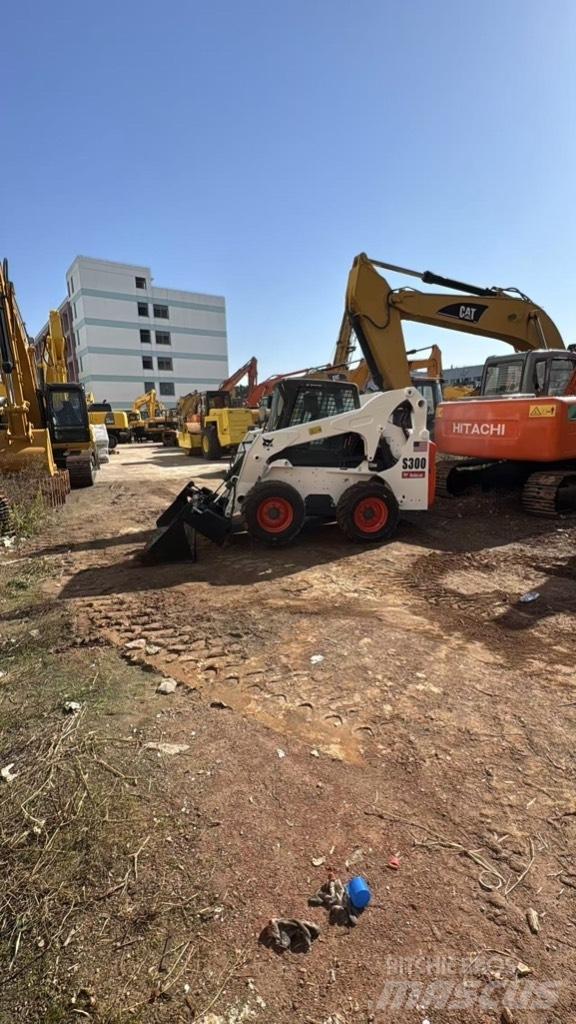 Bobcat S 300 Kompaktrakodók