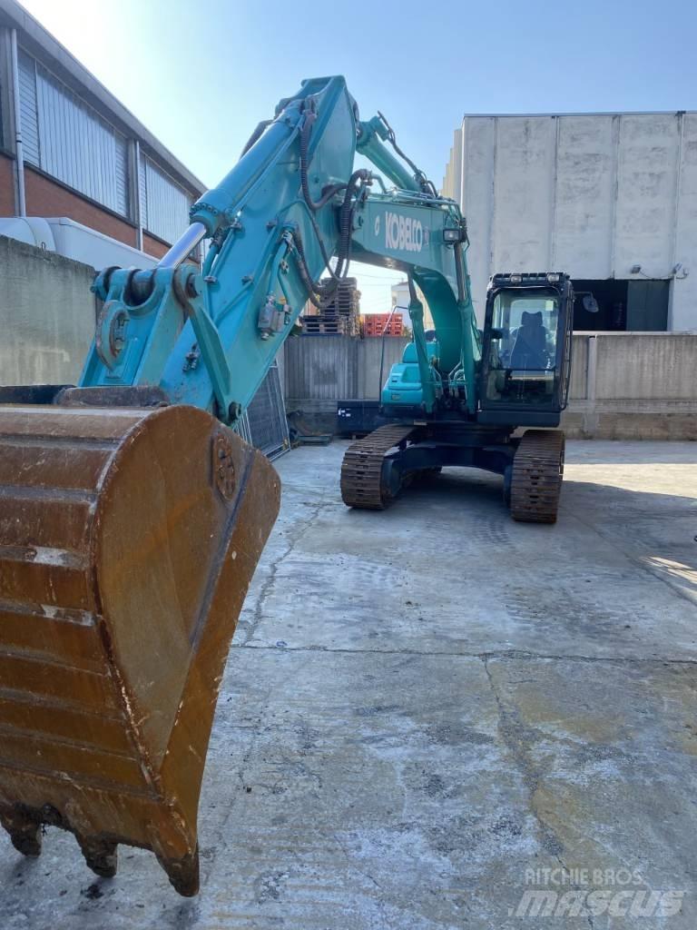 Kobelco SK210NLC Lánctalpas kotrók