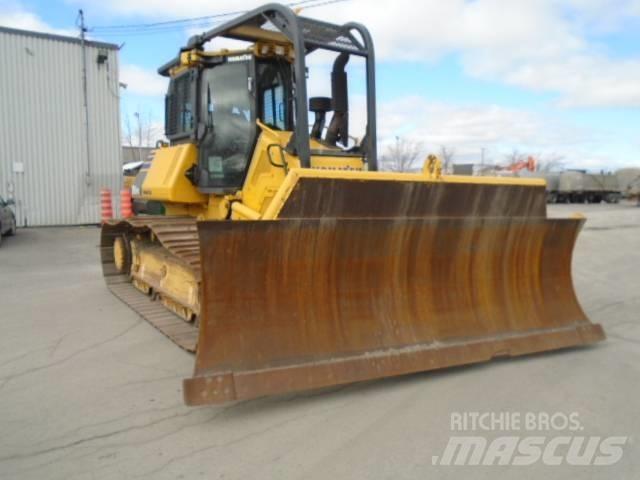 Komatsu D61PX-24 lánctalpas dózerek