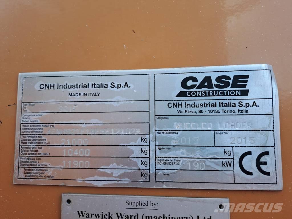 CASE 921FXR Gumikerekes homlokrakodók