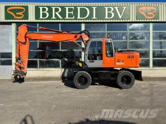 Hitachi ZX 160 W Gumikerekes kotrók