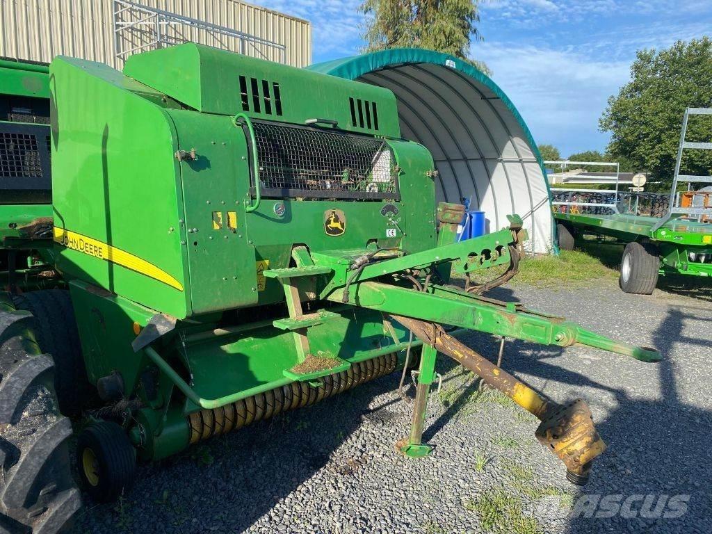 John Deere 568 Körbálázók