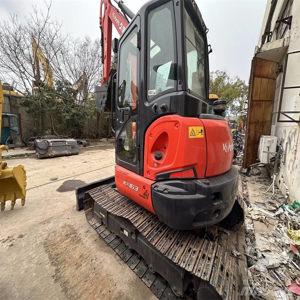 Kubota KX 163 Lánctalpas kotrók