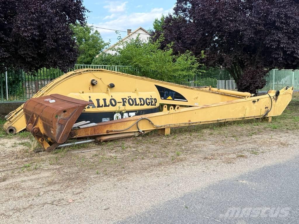 CAT 322 CL Lánctalpas kotrók