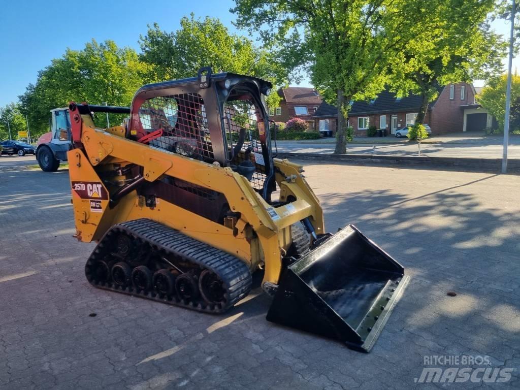 CAT 257 D Kompaktrakodók