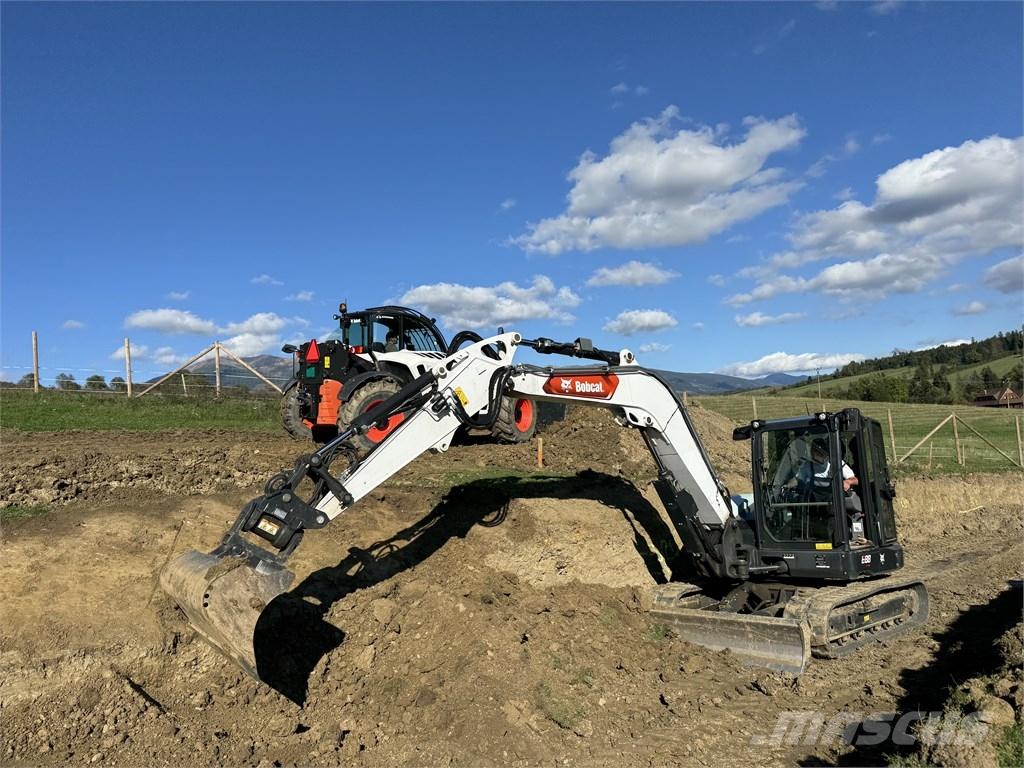 Bobcat E 88 R2 Lánctalpas kotrók