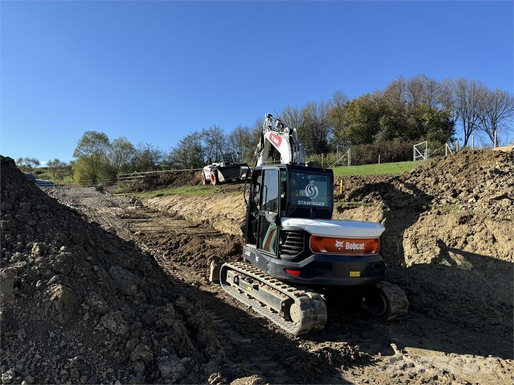 Bobcat E 88 R2 Lánctalpas kotrók