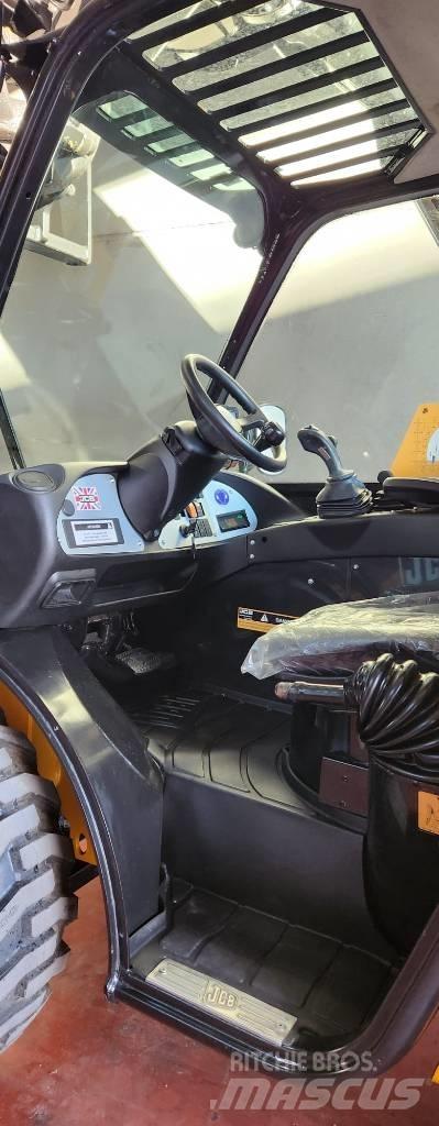 JCB 520-40 Teleszkópos rakodók
