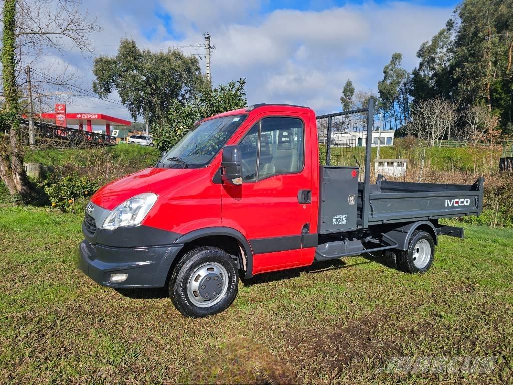 Iveco Daily 2.3 Billenős furgonok