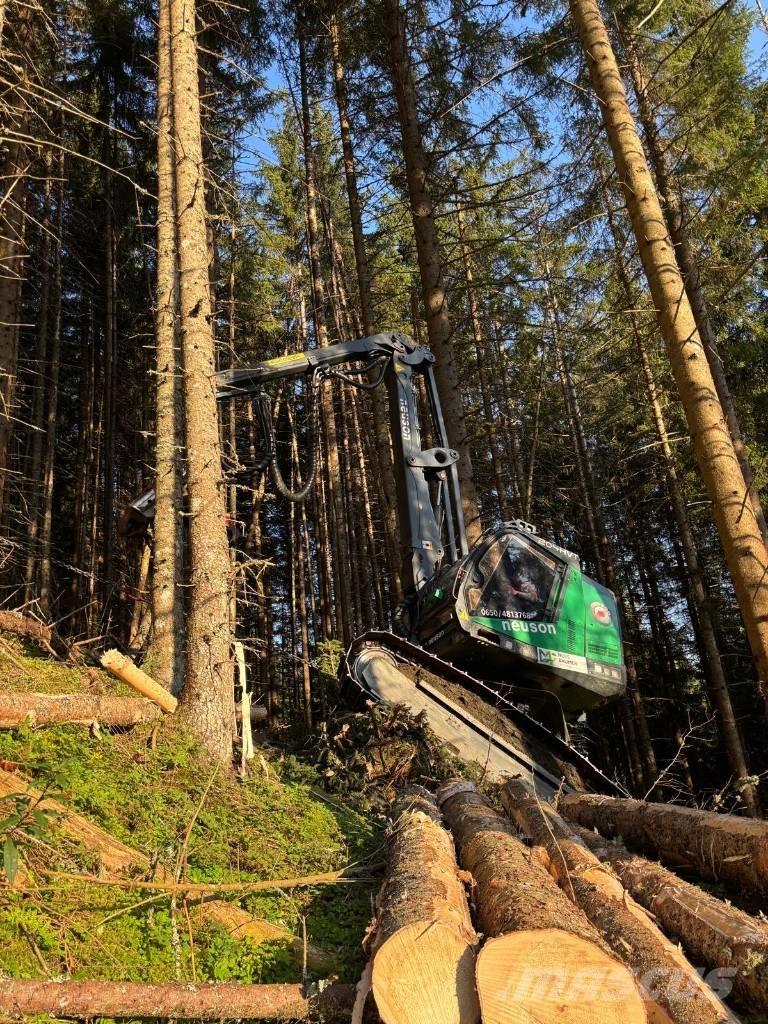 Neuson Forest 204HVT Betakarítók