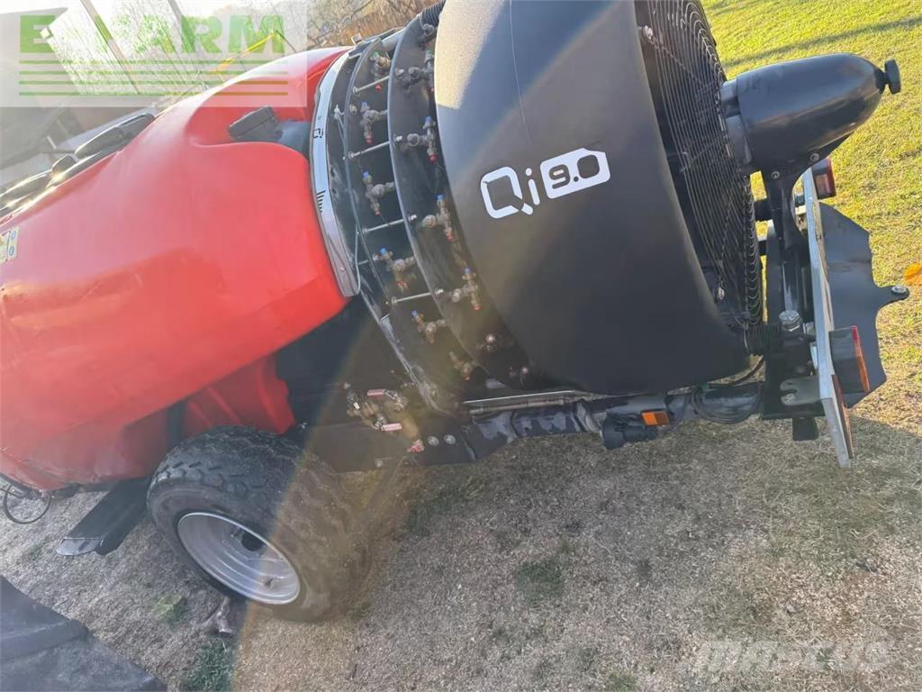 Kubota Qi 9.0 Vontatott trágyaszórók